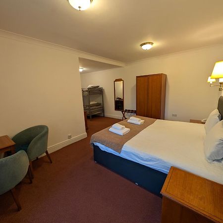 Oriel Hotel St Asaph Kültér fotó