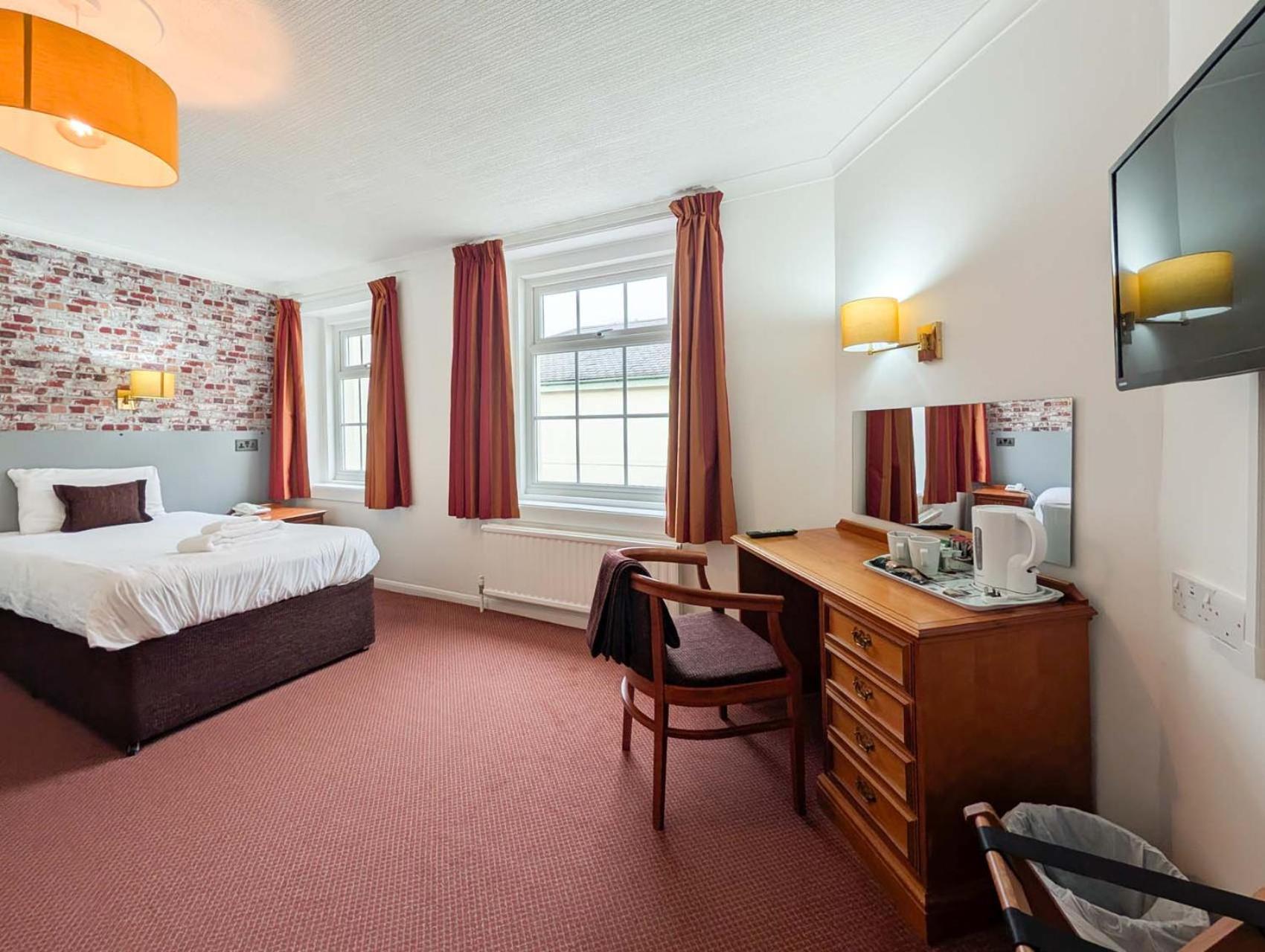 Oriel Hotel St Asaph Kültér fotó